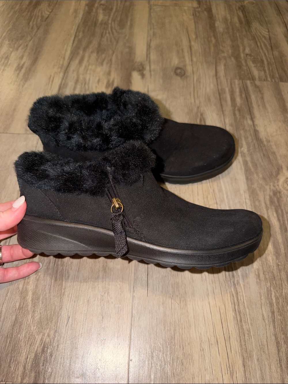 Bzees Black Faux Fur Cuffed Slip-On Winter Boots